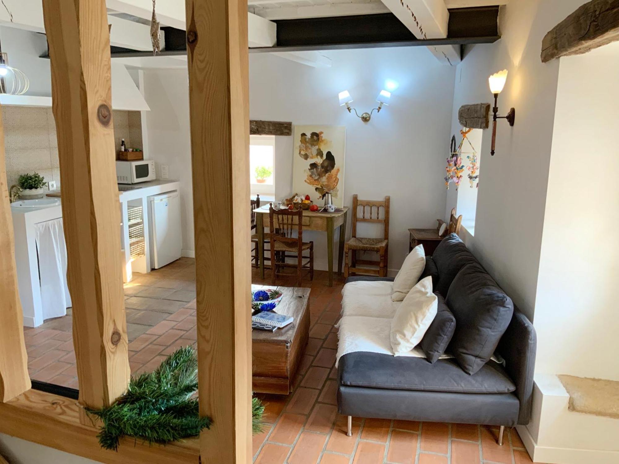 La Grulla Dorada Guest House Perales del Puerto ภายนอก รูปภาพ